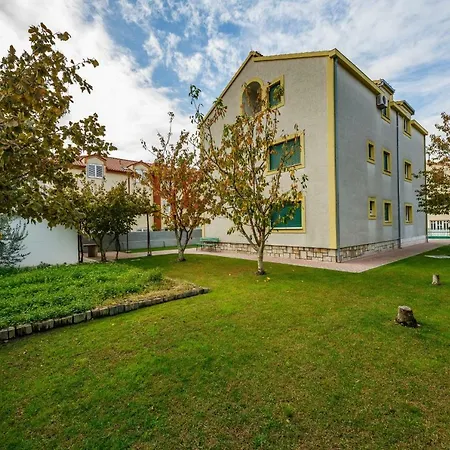 Pero Apartment *