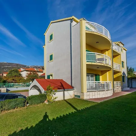 Apartment Pero *